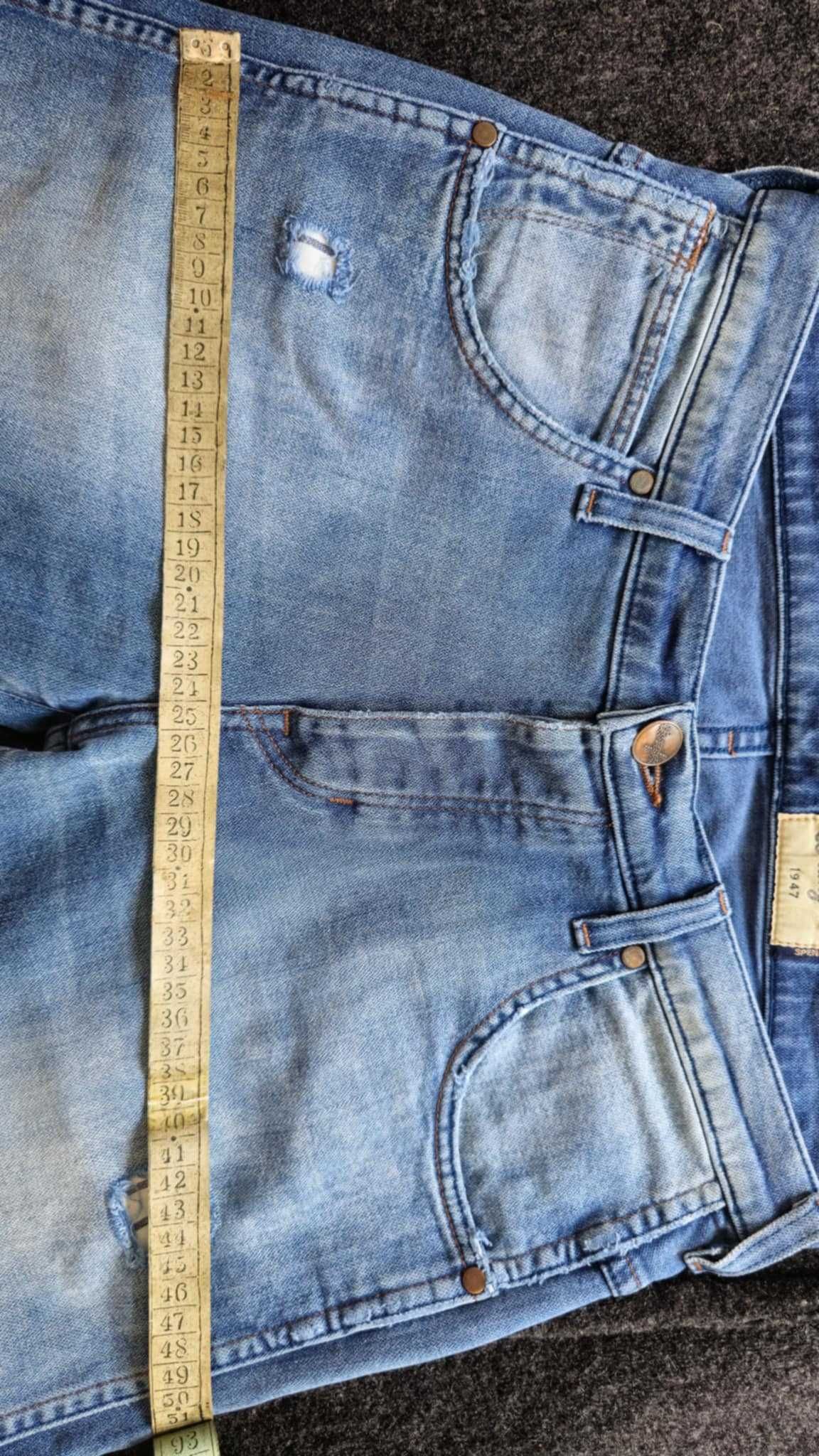 spodnie męskie dżinsowe Wrangler  Spencer 30/34