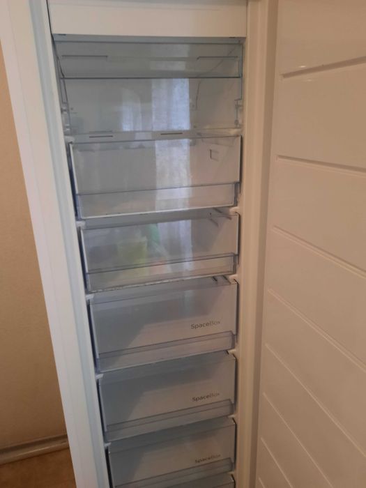 Морозильна камера