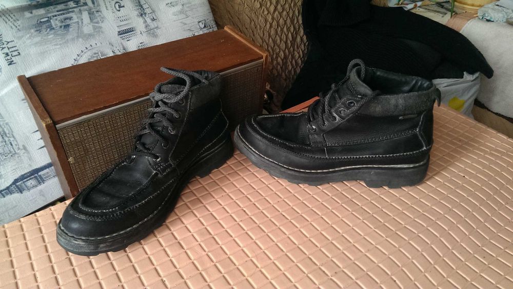 Качественные Мужские тёплые ботинки Clarks= GORE-TEX 41р. в хорошем со
