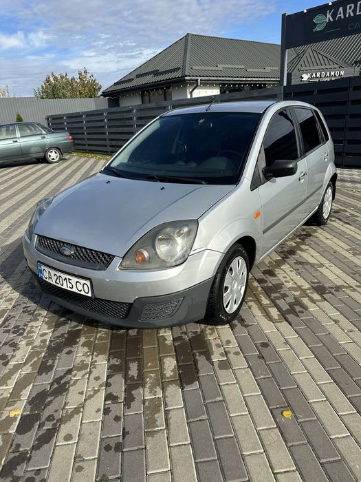 Продам Ford Fiesta