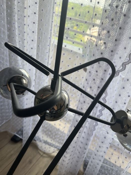 Żyrandol czarny 3 kloszowy