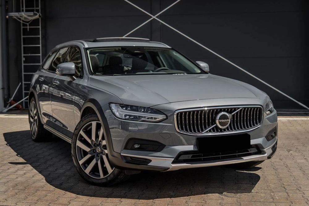 Volvo V90 Cross Country Bowers & Wilkins | Panorama | VAT 23% | Wentyle | Blis