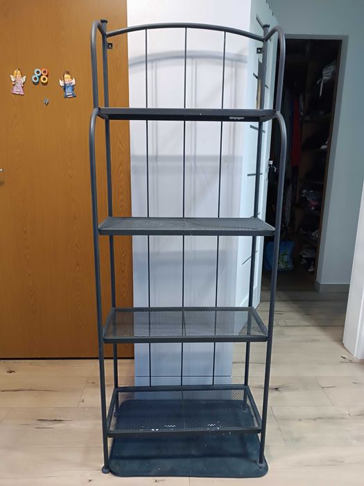 Regał ogrodowy, idealny na balkon i taras