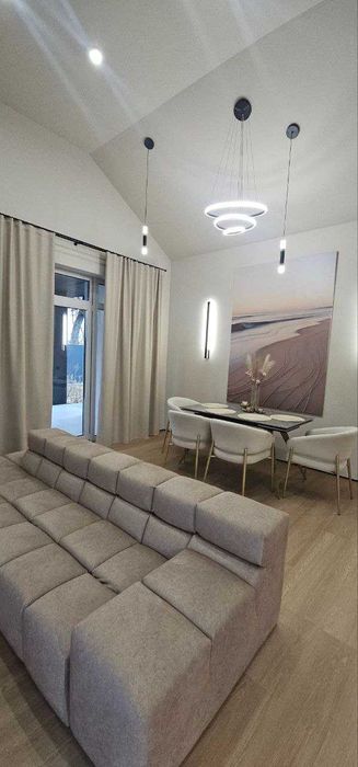 Продаж будинку з новим ремонтом! Шевченкове- Білогородка