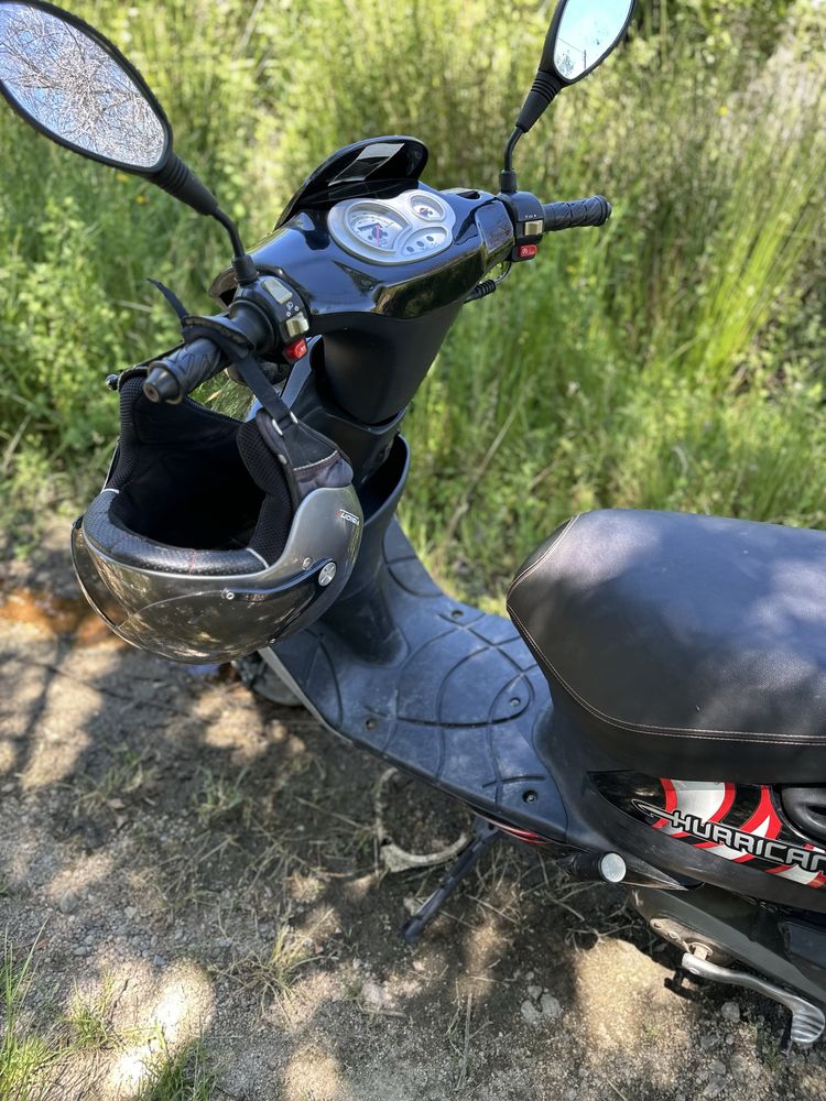 Scooter keeway 50 apenas 4000km