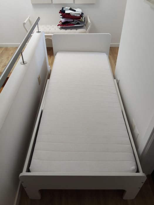Cama criança extensível IKEA