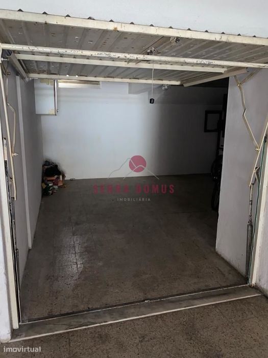 Arrenda-se Garagem 21m² na Portela de Sintra