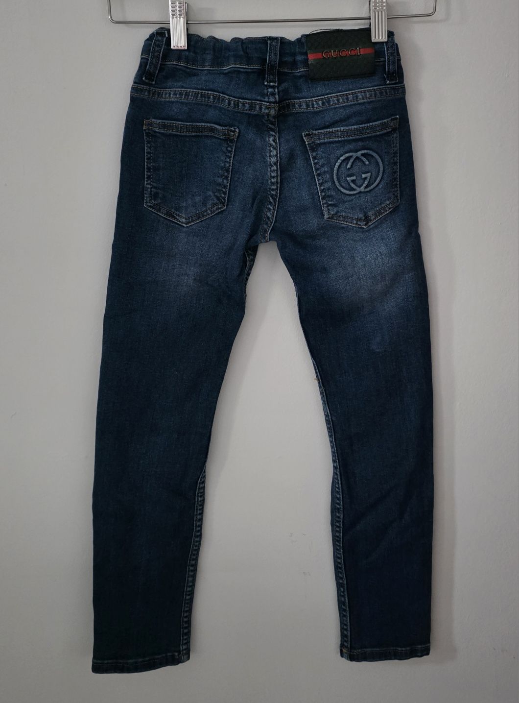 Gucci jeansy dziecięce z dziurami 9 lat 134 cm