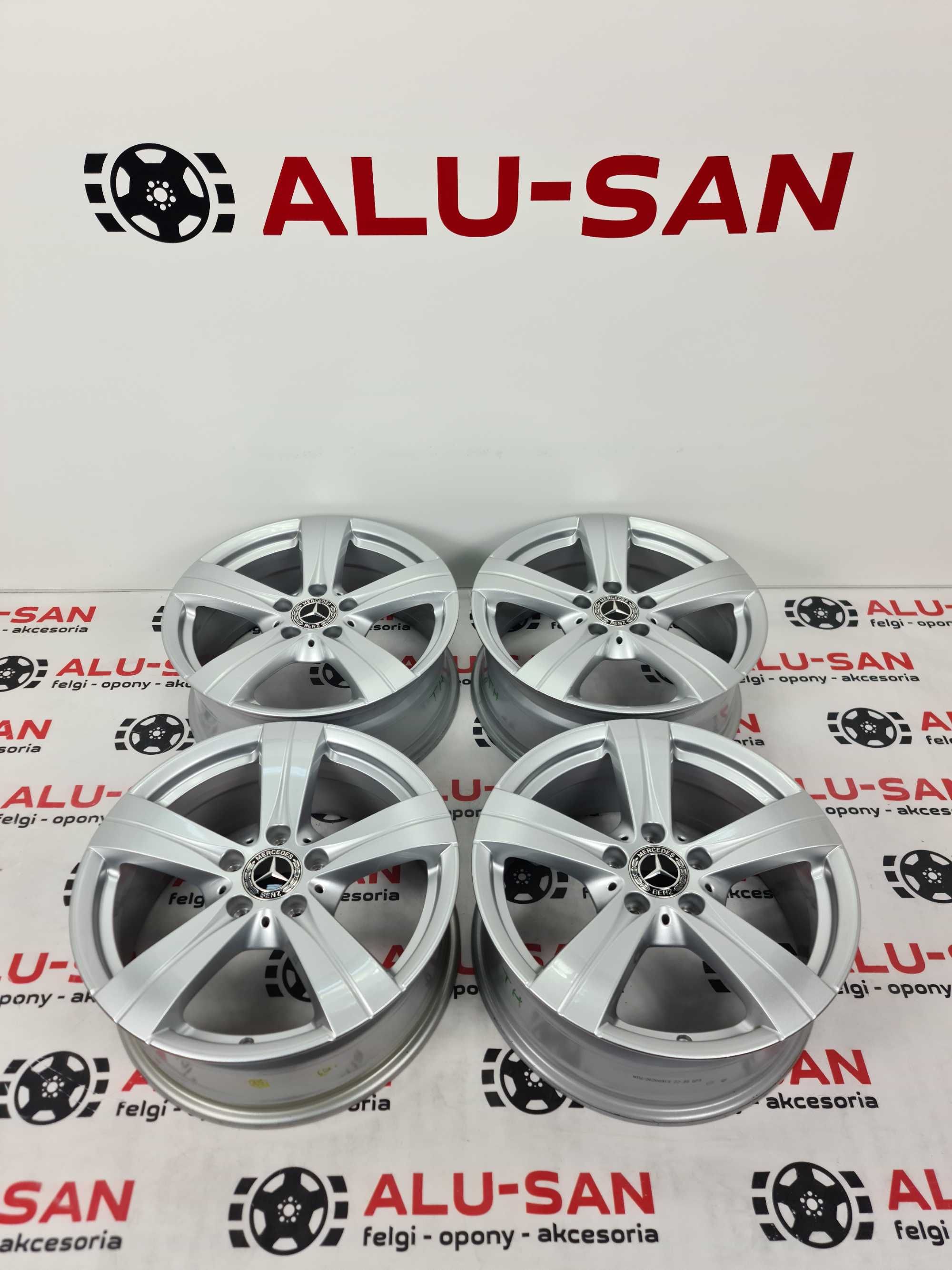 NOWE/DEMO alufelgi MERCEDES 17" C-Klasa W206 - Srebrne