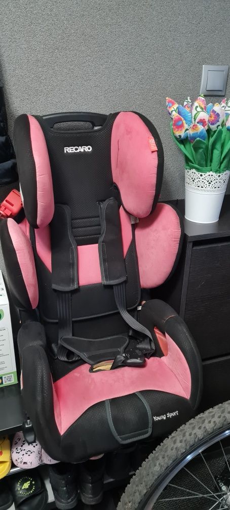 Fotelik samochodowy Recaro Young sport