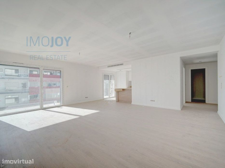 Exclusivo Apartamento T4 no Alto da Montanha em Carnaxide