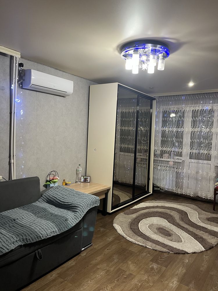 Продам 2 комнатную квартиру