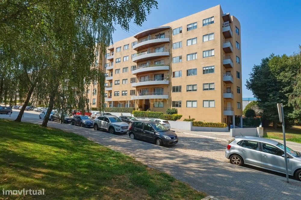 Arrendamento T3 Mobilado e Equipado – Maia (Centro)