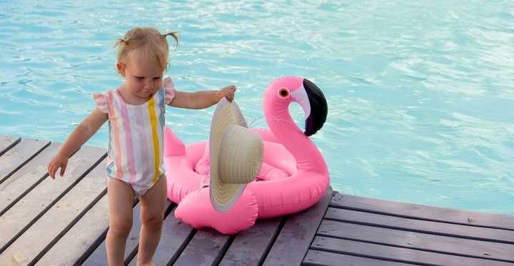 OKAZJA ! Duży Solidny Flaming Dla Dzieci Na Basen Plaże Do Pływania