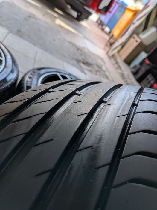 Komplet kół 18x8J 5x114,3 225/45/18
