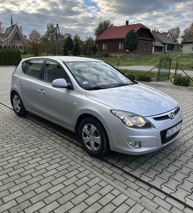 Hyundai i30 1.6 + gaz 2009r