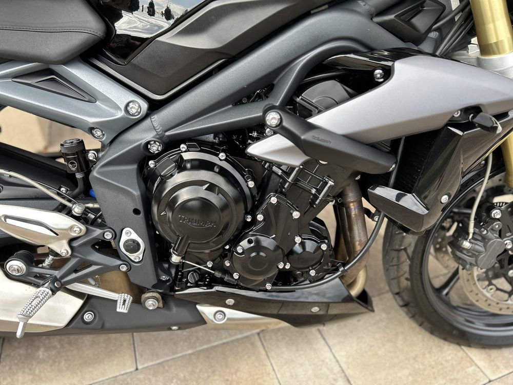 Triumph Street Triple 675 super stan! Lift! ABS! 13k km!