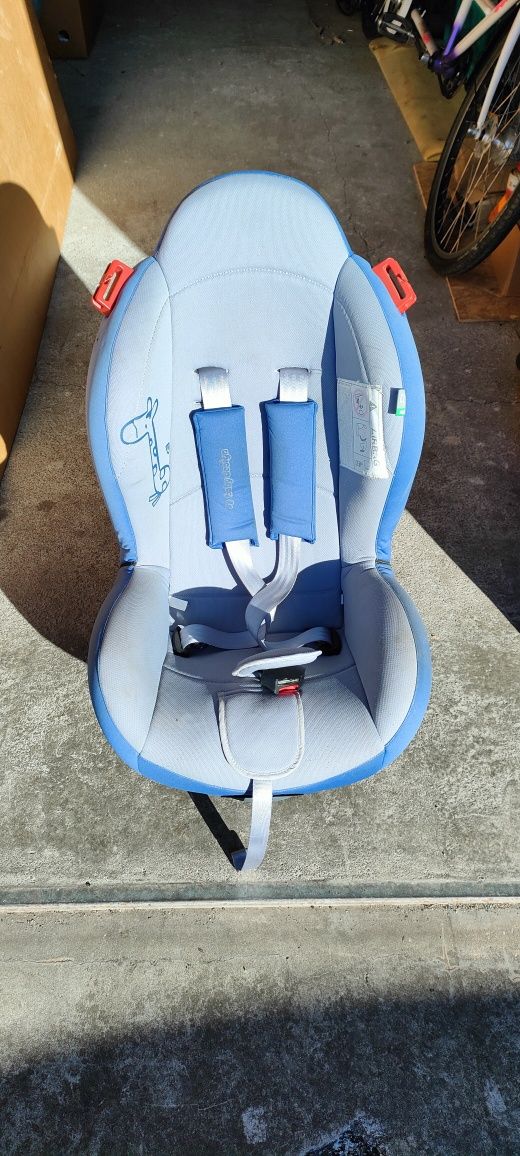 Fotelik samochodowy Milo 0-25 kg Baby Design