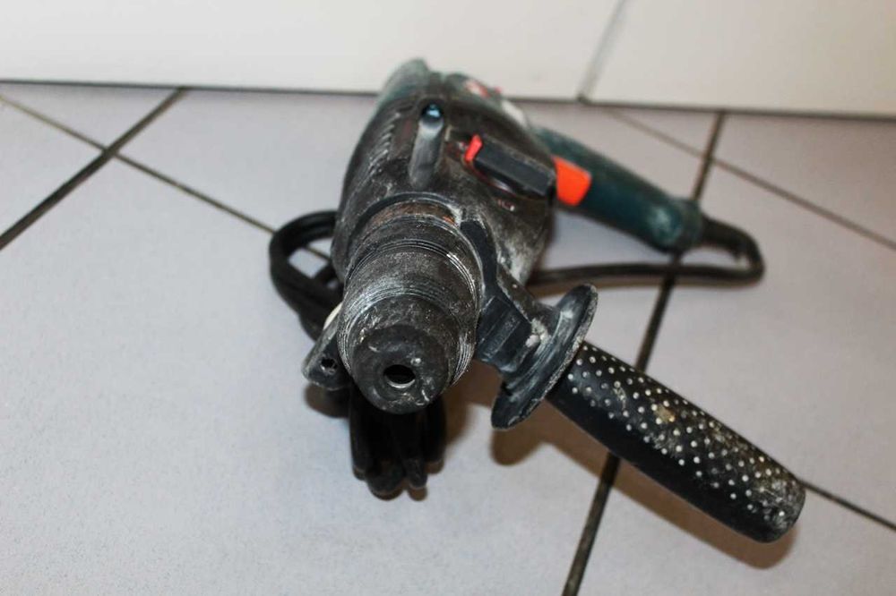 Młotowiertarka Bosch GBH 2-26 800W SDS Plus