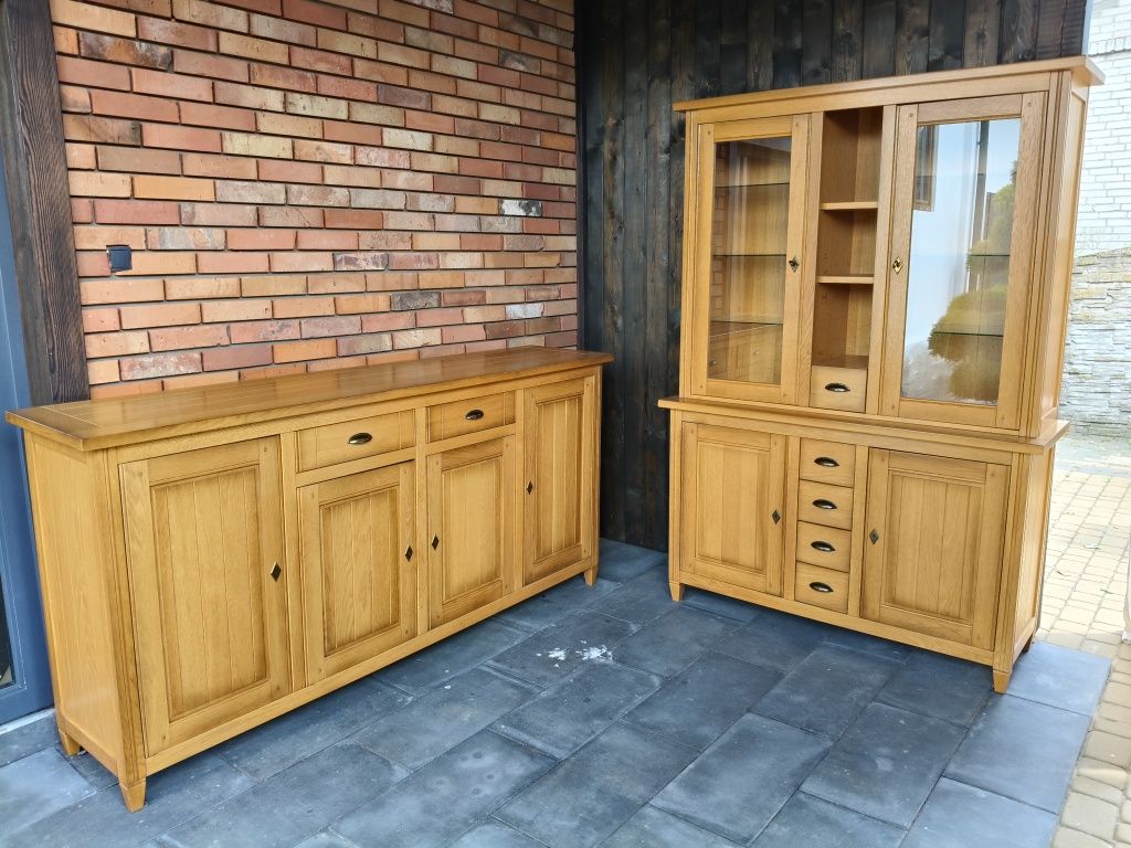 Zestaw mebli do salonu / komoda + kredens