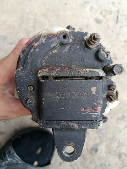 Продам генератор т-25