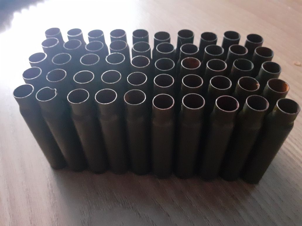 Łuski 8x57js stalowe 50sztuk