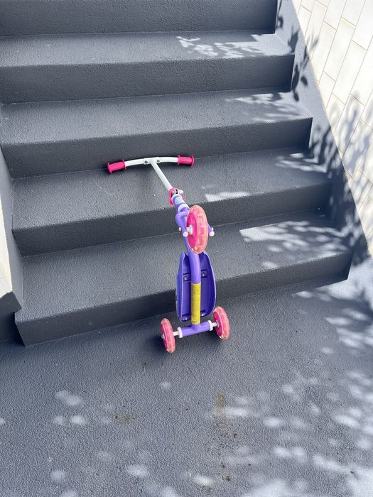 Trotineta vampirina 2 a 4 anos