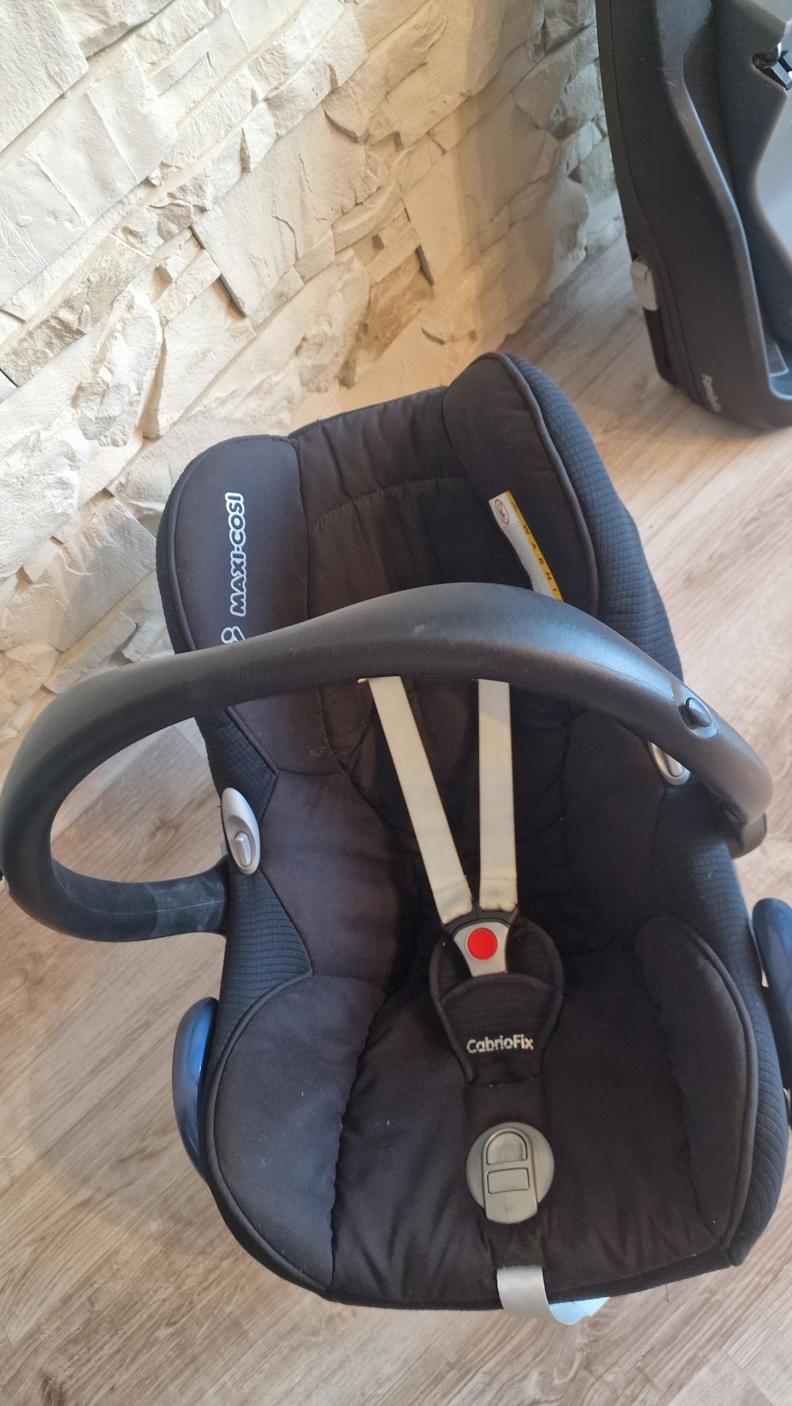 Maxi Cosi Pearl FamilyFix CabrioFix + Baza