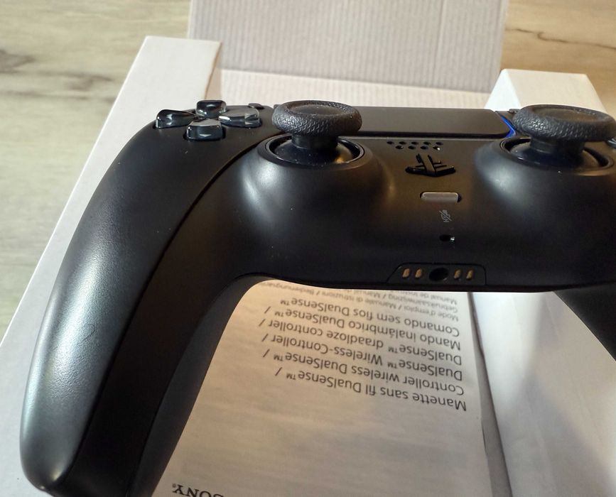 Pad PS5 DualSense BLACK/ Czarny