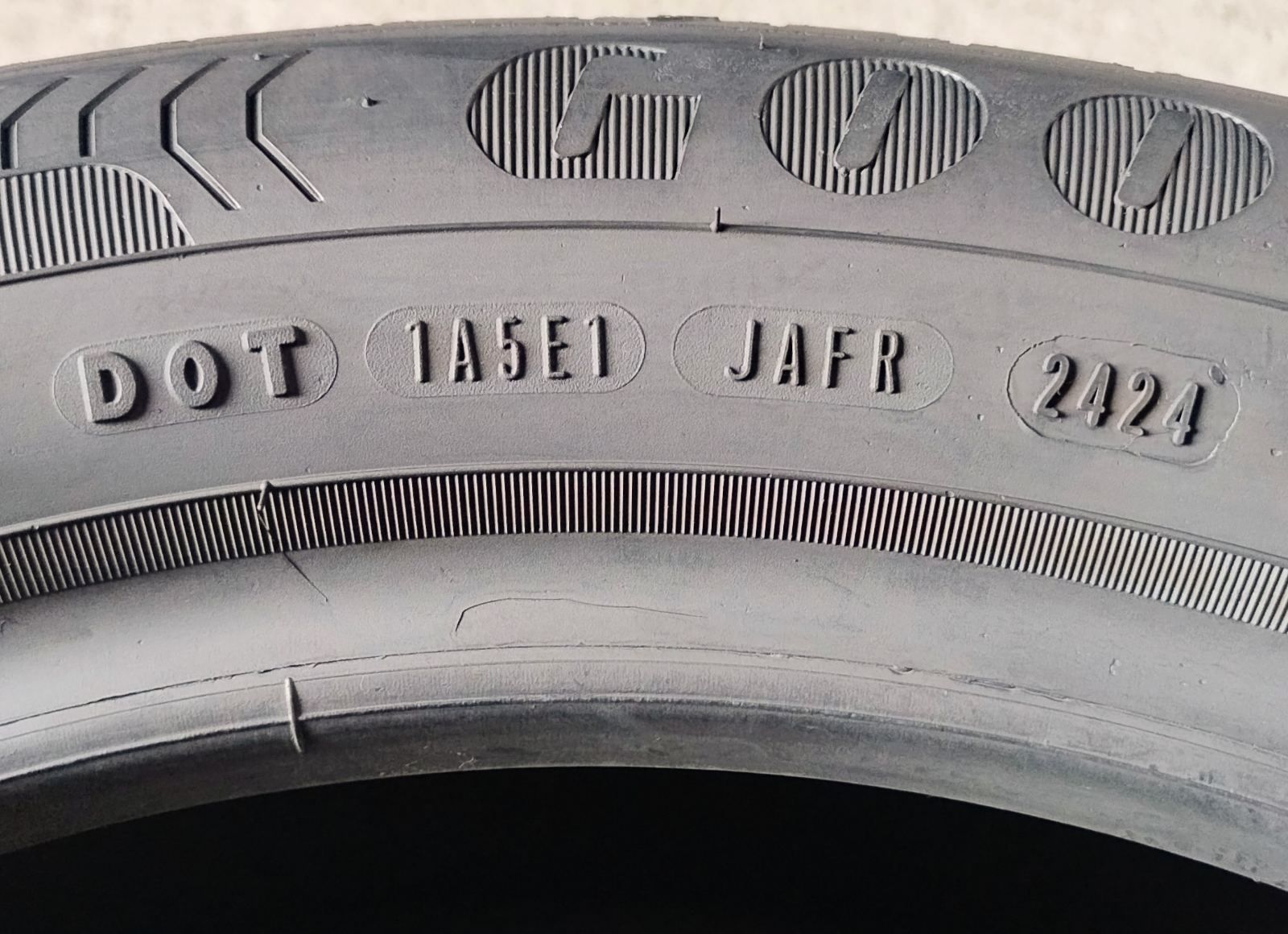 Шини літні R17 205/55 Good Year Efficient Grip Performance