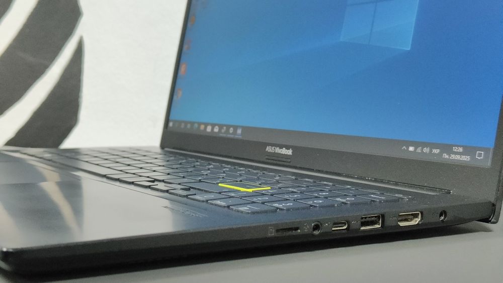 Ноутбук Asus VivoBook 15.6"/i5-1135G7/Nvidia MX350 2gb/16gb/512gb