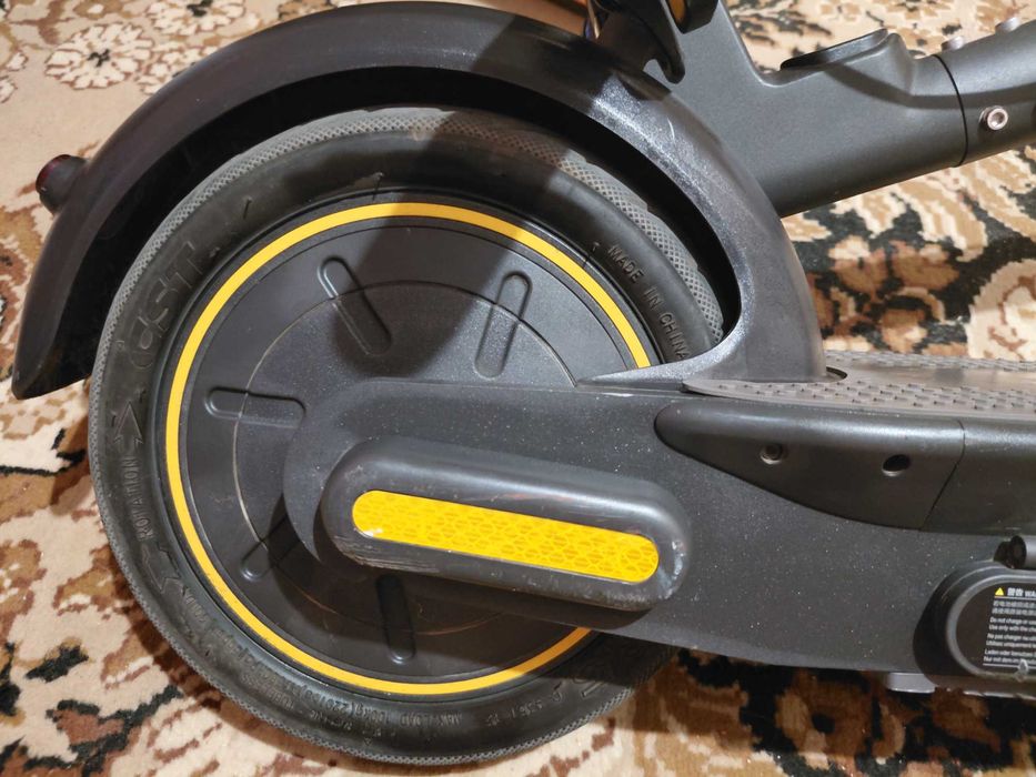 Ninebot KickScooter MAX G30