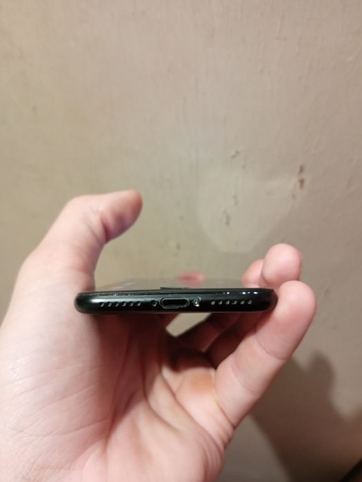 Продам iPhone 7 256gb срочно