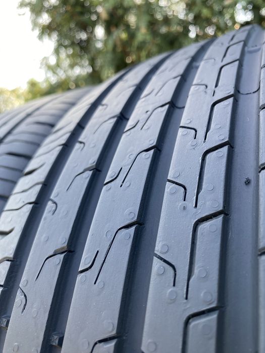 205/45/17 Sprzedam pare opon Continental