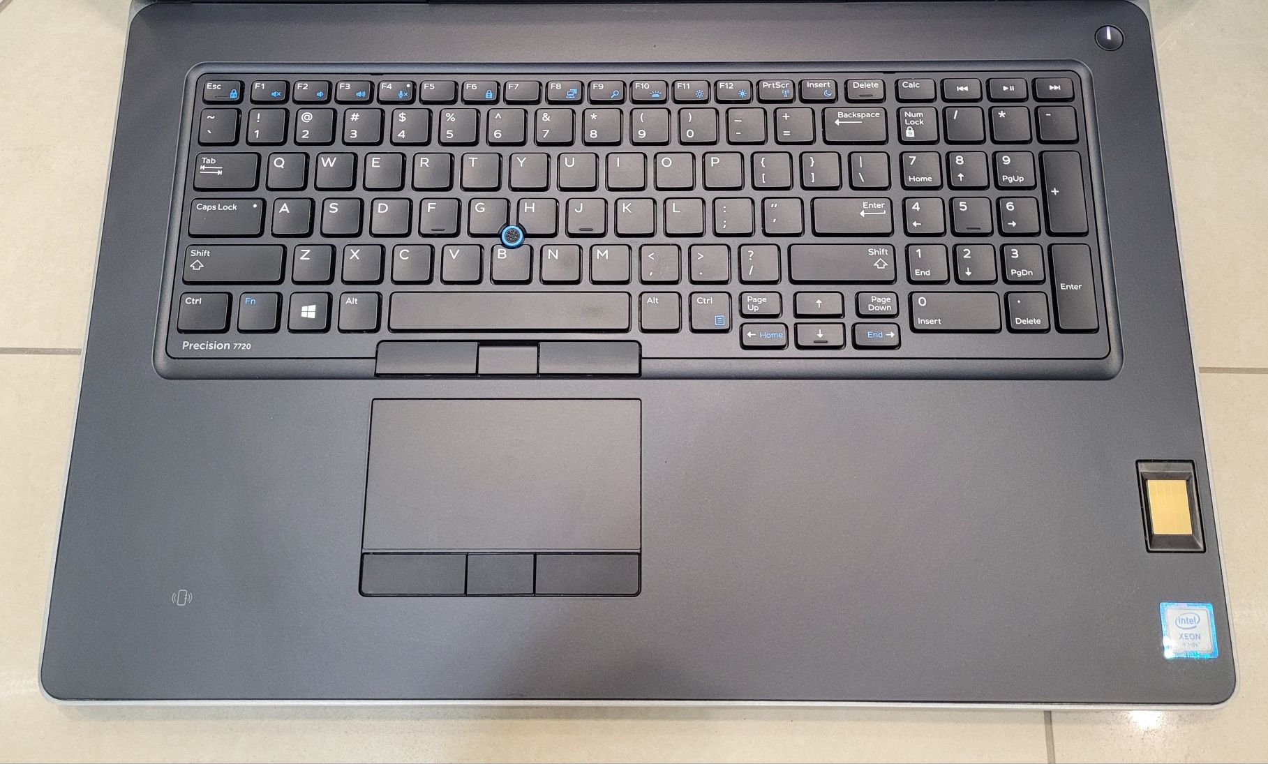Ноутбук Dell Precision 7720 Intel Xeon 32/1Tb Nvidia P5000 16Gb GDDR5