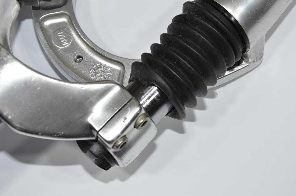 Amortyzator przód przedni Marzocchi 700 XC 26" 1 1/8" 28,6 mm RETRO 95
