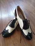 Aukcja dedykowana Nowe skórzane buty Clarks 39