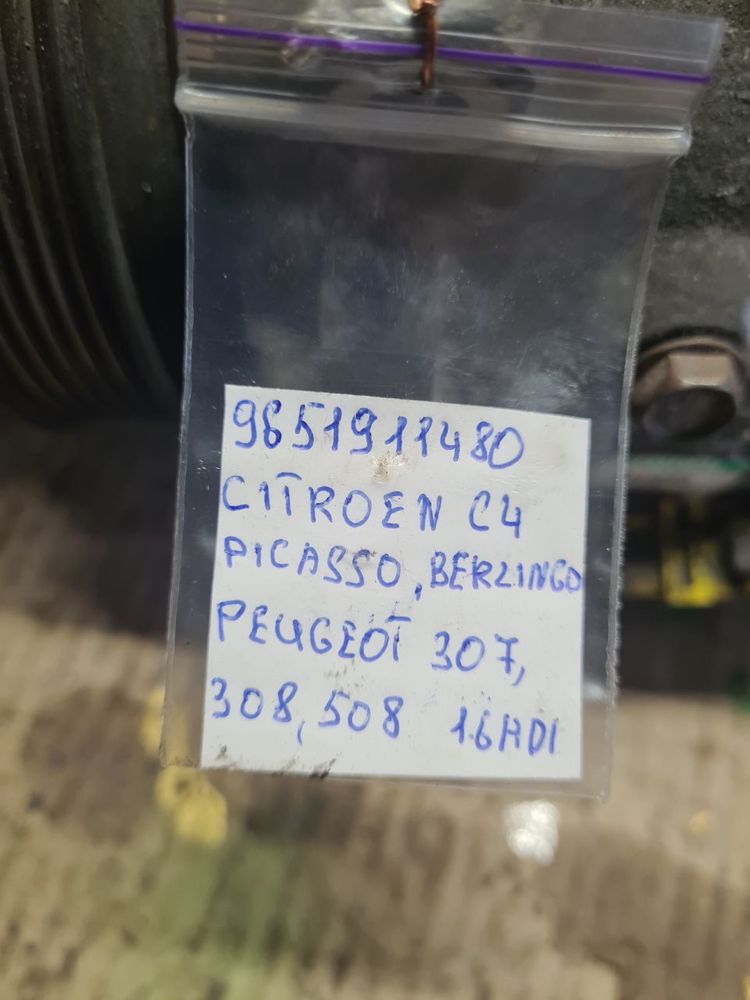 Компресор кондиціонера Citroen C4 Picasso Berlingo Peugeot 307 308 508