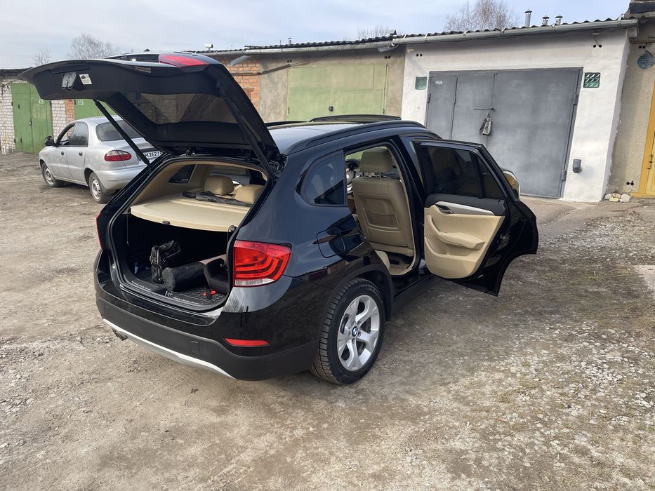 Продам авто BMW x1, 245 к.с., бензин