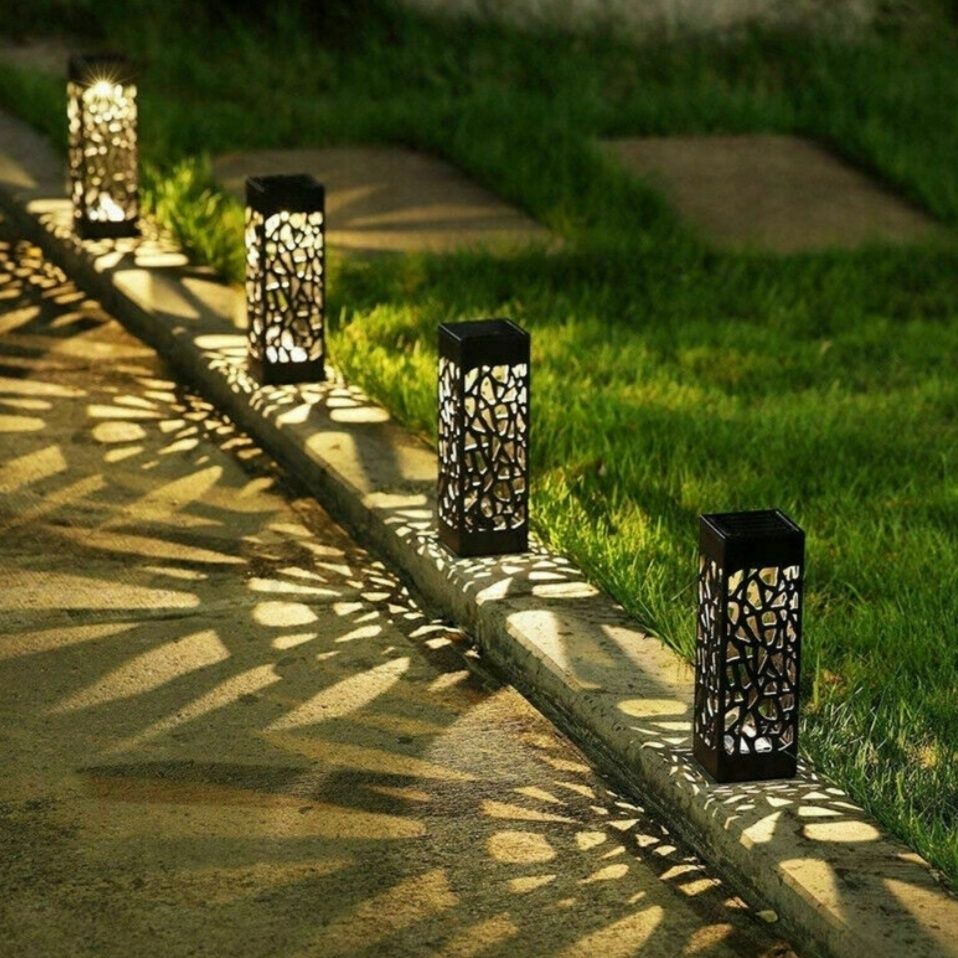 4 x lampki solarne LED czarne ażurowe wbijane słupki ogrodowe