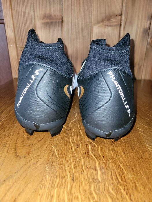 NIKE Phantom LUNA II Academy FG/MG