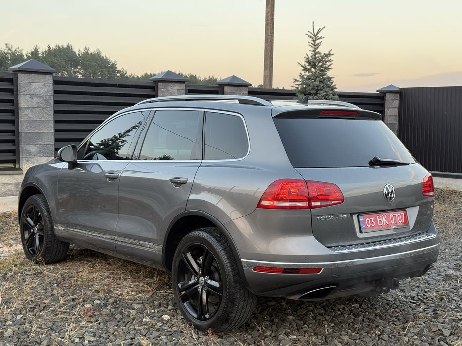 Продам Volkswagen Touareg 3.6 FSI V6 2017
