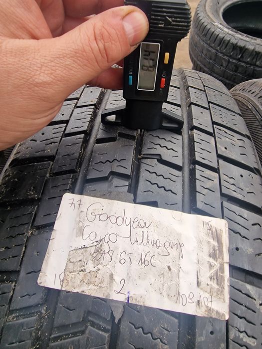 215/65/16C 215/65R16C GOODYEAR ZIMA