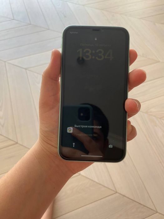 Айфон 11 в хорошем состоянии