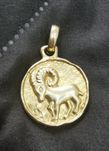 Złota przywieszka znak zodiaku " Baran"