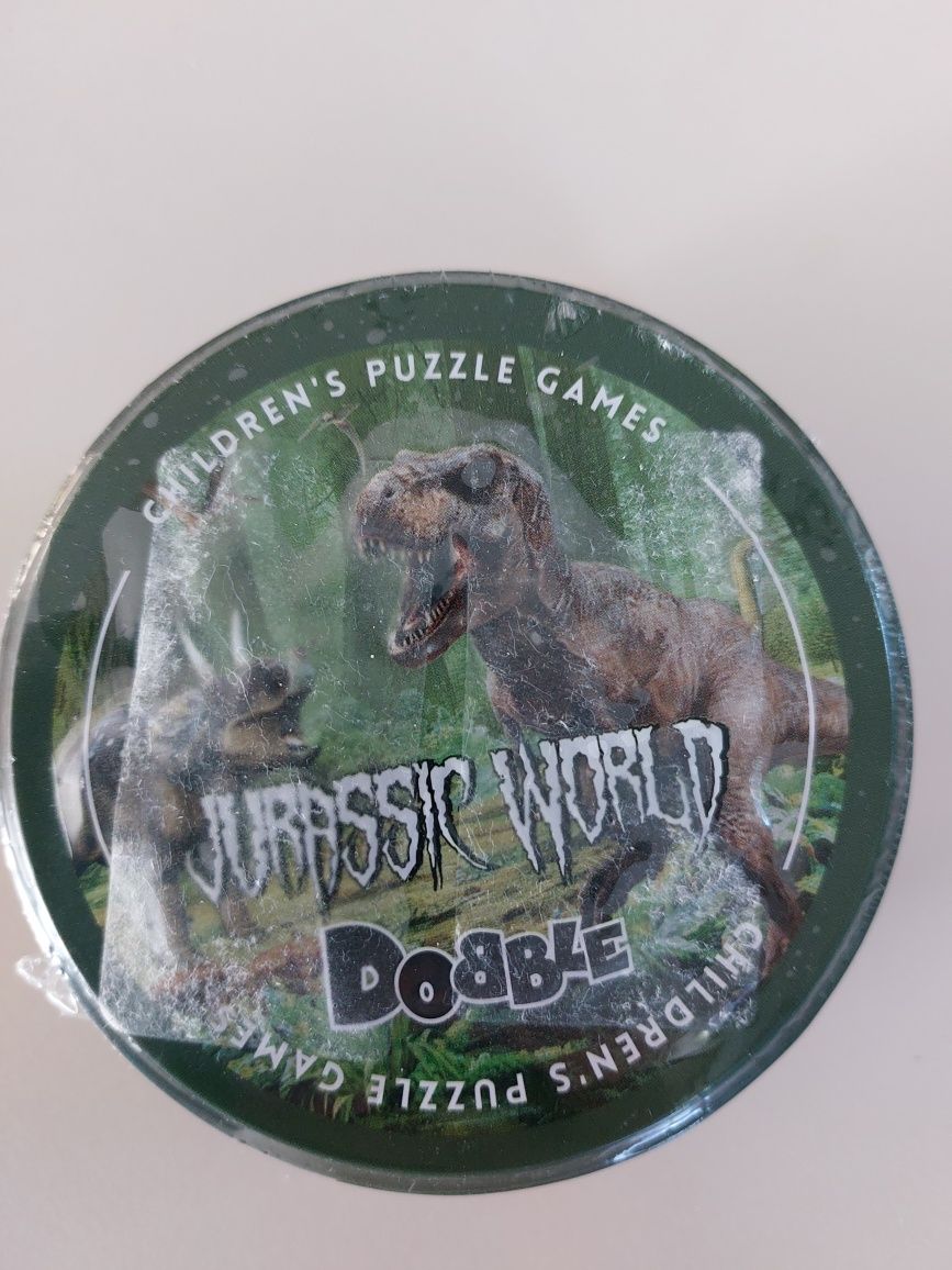 Dobble z motywem jurassic world nowe