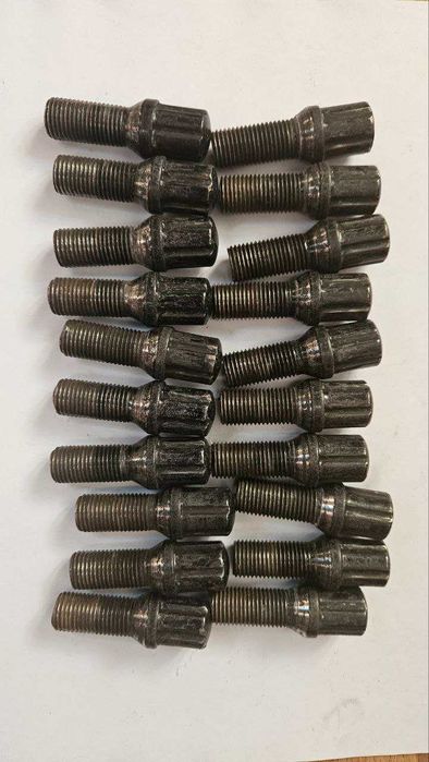 Болт колесный шлицевой A177110SD BACr M14х1,25х28мм 20шт.