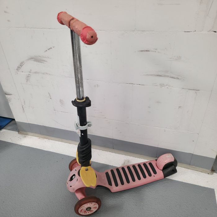 Hulajnoga, trzy kołowa