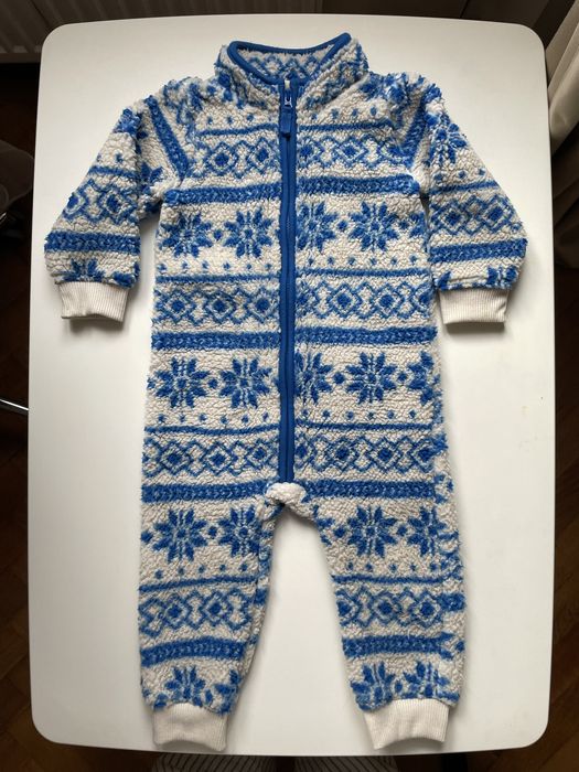 Мʼякий теплий чоловічок Carter’s