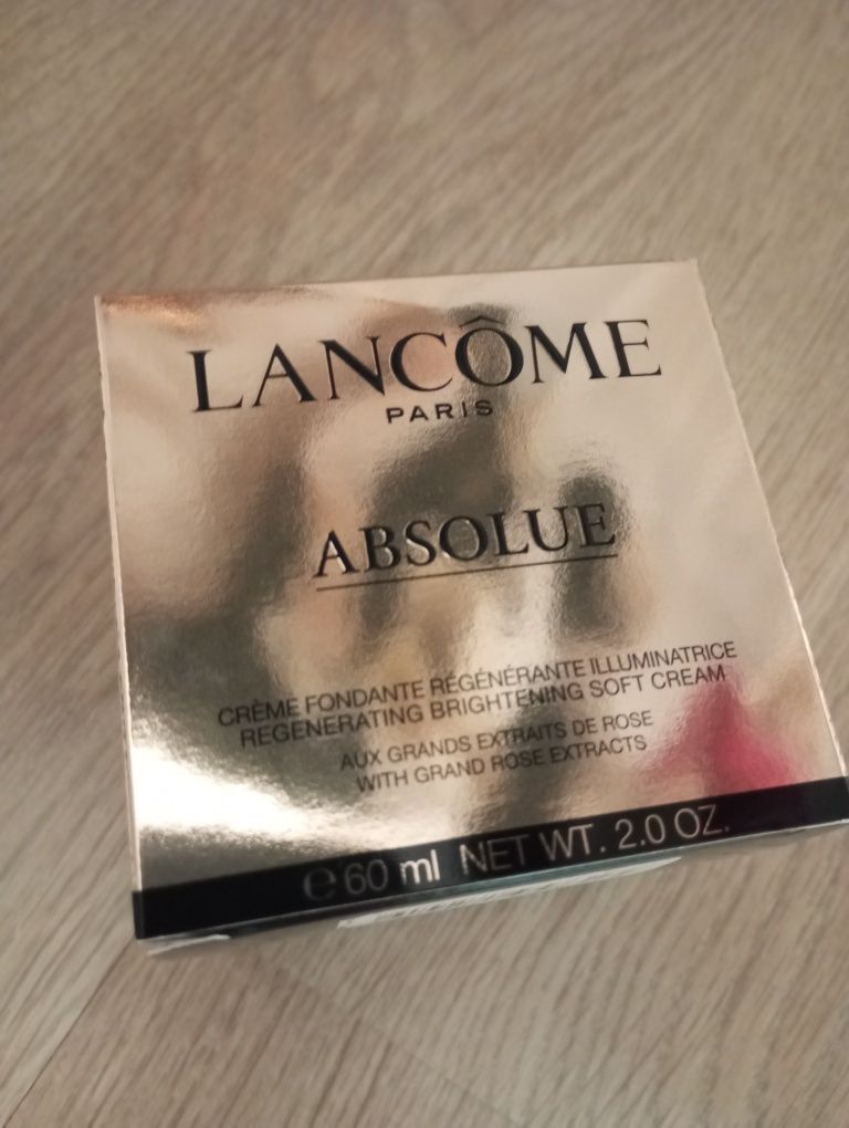 Lancôme Absolue nowy krem regenerujący 60ml
Krem do twarzy